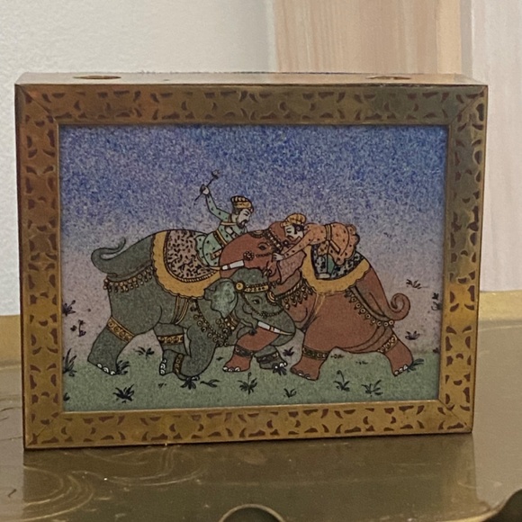 Vintage Indian artwork, wood & brass, pen & notepad holder - Picture 14 of 15
